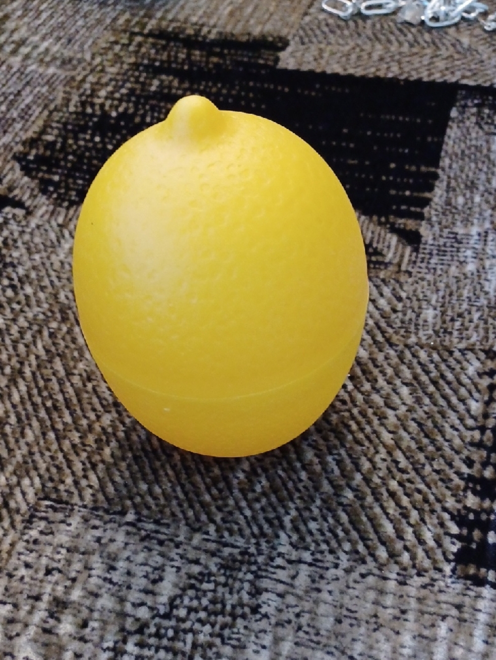 4/$30 Lemon Refrigerator Storage Container